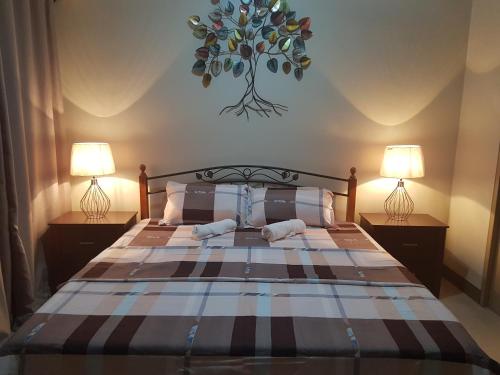 

PALM TREE VILLAS NEWPORT Best Condominiums