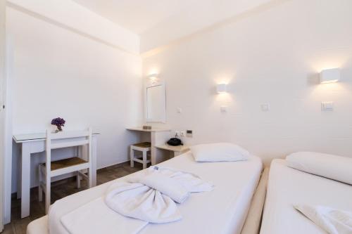 Stratos Apartments & Studios - image 2