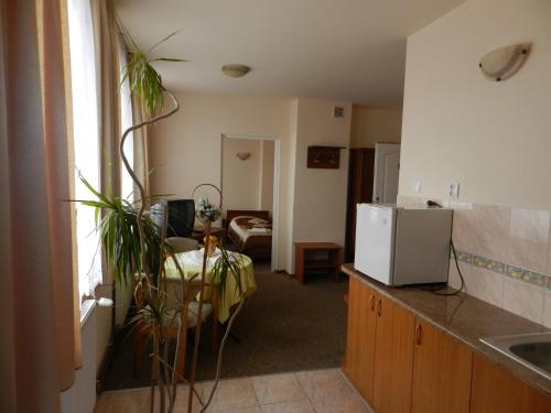 Hotel Twist - image 7