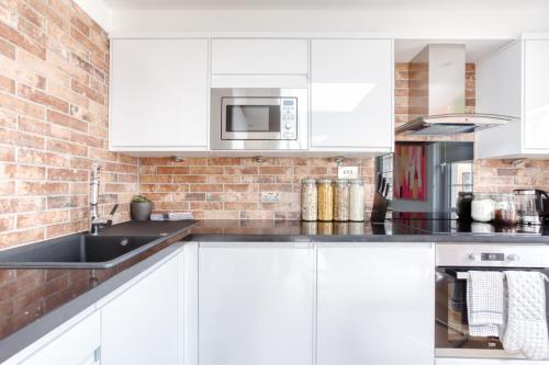 Central Bright 3 Bed Flat with Parking, Édimbourg (photo 9)