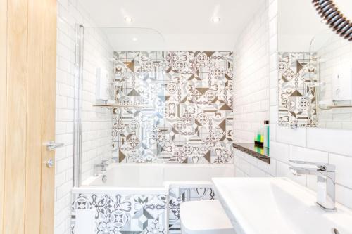Central Bright 3 Bed Flat with Parking, Édimbourg (photo 7)