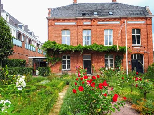  Het Gindrahuis, Pension in Bladel