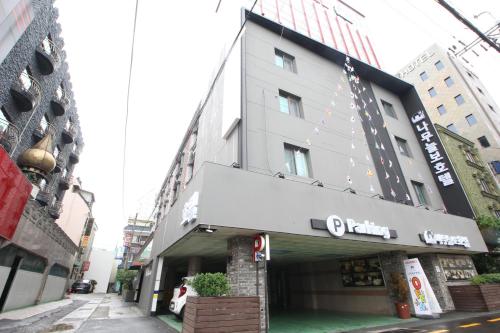 Neulbo Hotel
