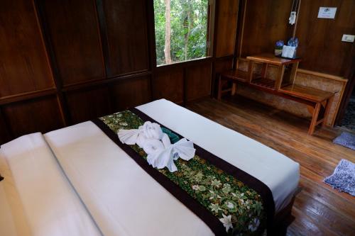 Khao Sok Nature Resort