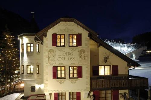 Entrance, Das Bergschlossl - very special in Sankt Anton am Arlberg