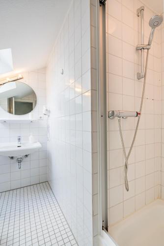 Hotel Hopener Wald ,Self Check In 12.4km von Drebber entfernt