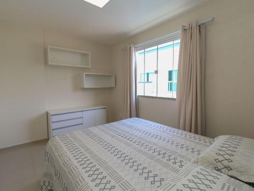 Apartamento 2 quartos sendo 1 suite Bombas