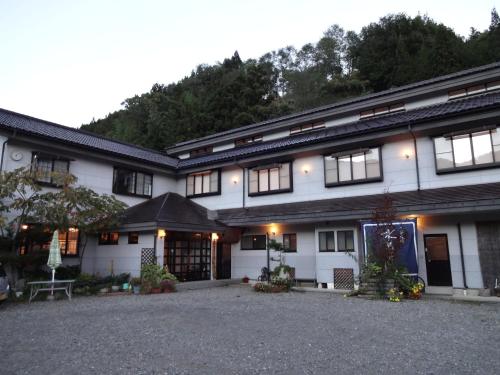 Mizubasho no Yado Higashi - Accommodation - Katashina