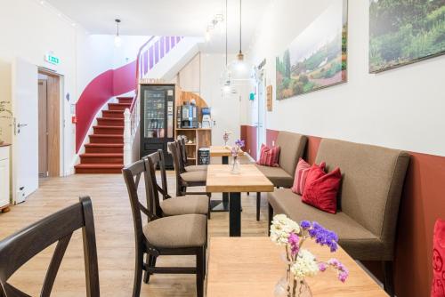 Schäfers Hotel, Self Check-in & gratis Bäckerfrühstück 3