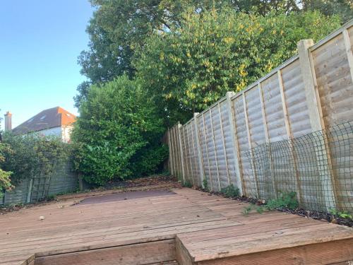 Great Location En-suite With Private Entrance, Bournemouth, Dorset