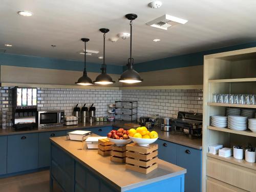 Ételek és italok, Country Inn & Suites by Radisson, Flagstaff Downtown, AZ in Flagstaff (Arizona)