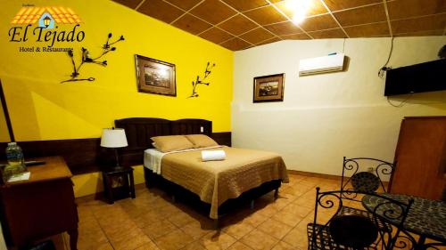 Hotel y Restaurante El Tejado