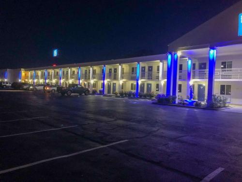 Motel 6-Martinsburg, WV