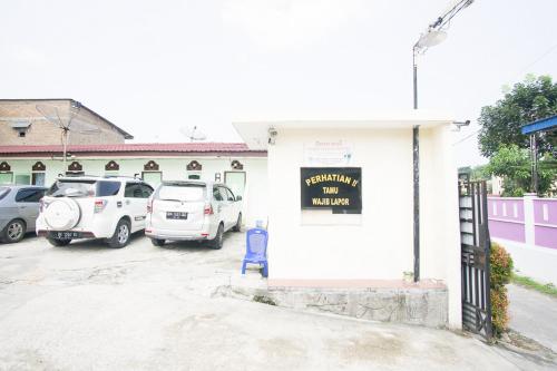 Exterior view, RedDoorz @ Pematangsiantar 2 in Pematangsiantar