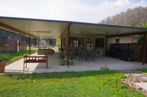 Canungra Valley Cottage in Hinterland