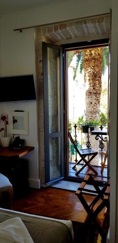 The Fabris - Luxury Inn - image 7