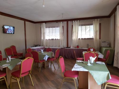 Restorāns, Sahara Gardens-Kericho in Kericho