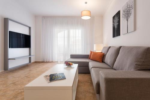 The Residences Islantilla Apartments - image 2