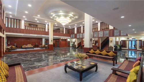 Lobby, Hotel De La Renaissance  in Kruos