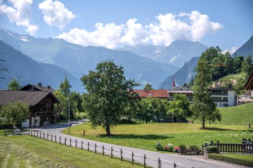 Klaras Haus Laimach In Hippach Austria Reviews Prices Planet