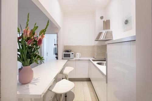 Stay In Rome - image 8