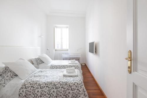 Stay In Rome - image 11