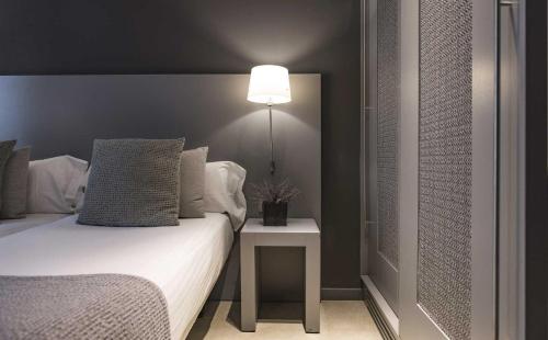 Hotel Actual - image 5