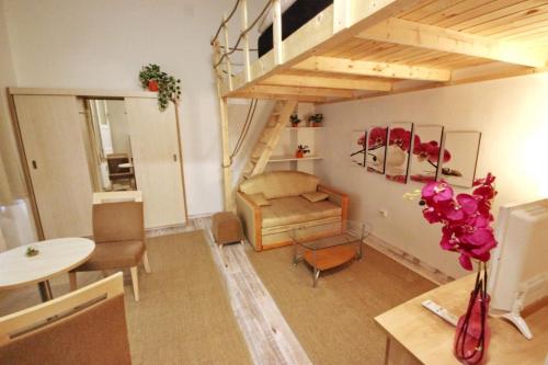  DunaLoft near the Parliament and the Margit island, Ferienwohnung in Budapest