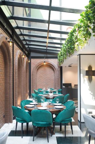 Emen'S Otel in İzmir