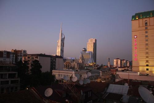 MELINI Boutique Hotel – Batumi, IL