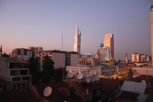 MELINI Boutique Hotel – Batumi, IL
