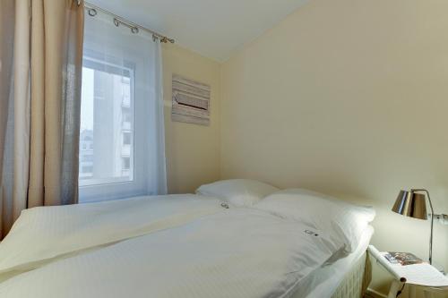 Sopot Poseidon Apartment - image 6