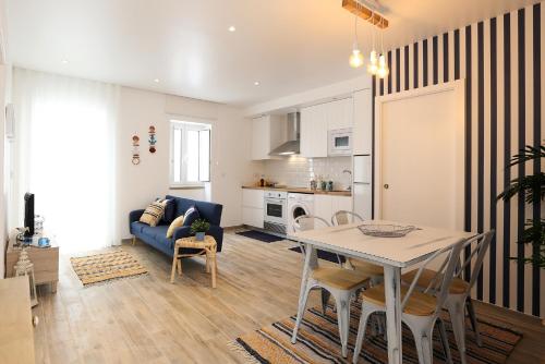  Sea & Sun Apartment II in Nazaré
