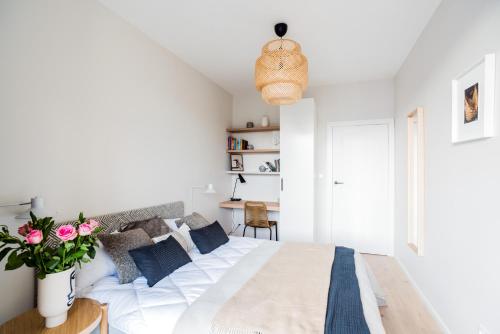 Apartment near Chopin Airport with parking place, Varšava (fotografie 7)