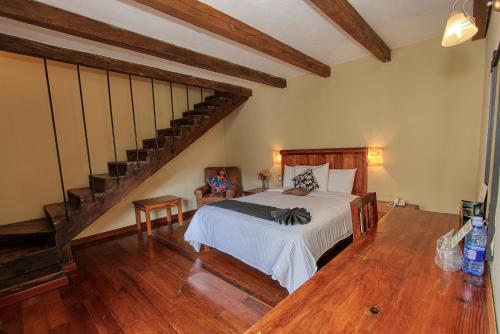 221497012 Hotel San Marcos