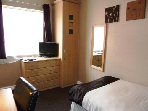Trivelles Park Hotel - main image