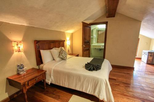 221506909 Hotel San Marcos