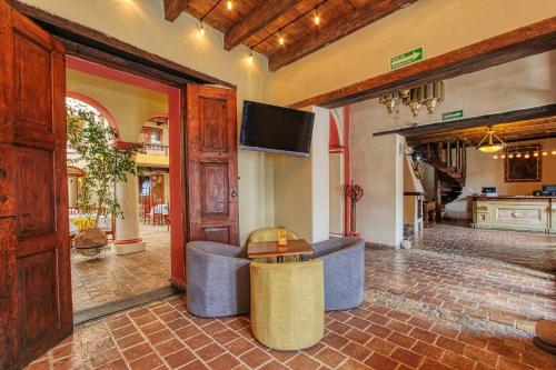221511336 Hotel San Marcos