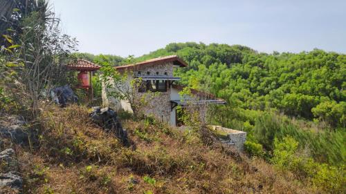 Fam Sugiono Cottage