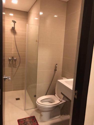 Favila condotel unit 101 Newport Boulevard near All Airport walking distance to Airport Terminal 3