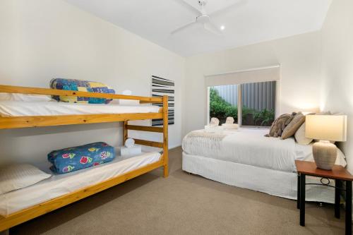 Ellis Cottage Sorrento plus Guest House