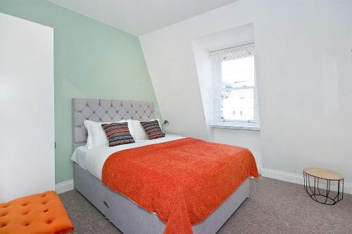 Interlude House E Penthouse - image 4