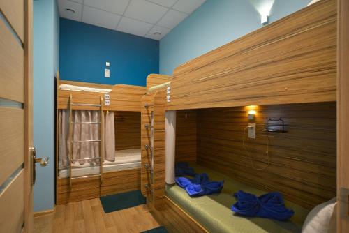 Red Apple Mini Hotel hostel - image 6