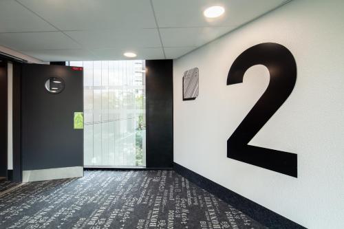 B&B Hôtel Paris Porte des Lilas - image 14