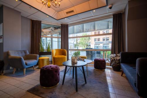 First Hotel Amalie - image 5