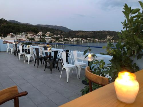 발코니/테라스, Mistral-Καπος in 파랄리아 톨로포노스