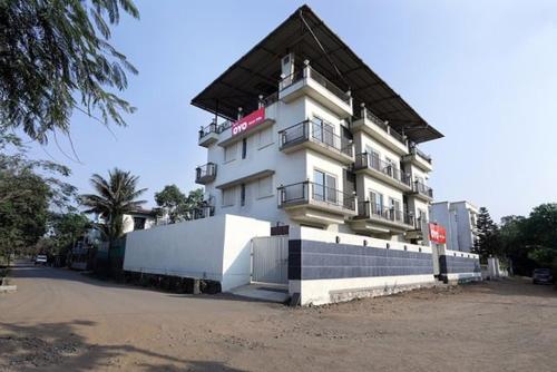 Exterior view, Collection O Shri Sai Mangalam in Lonavala