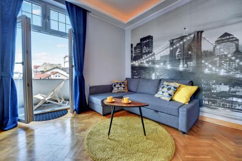 Brooklyn 2 bedroom apartment - image 6