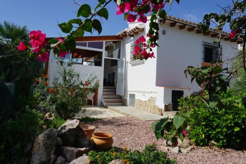 Muriel House in Monte Pego