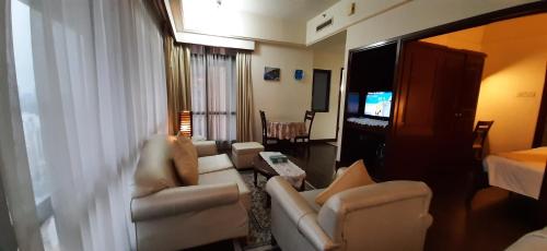 Rihanna service suite at times square, Kuala Lumpur (photo 8)